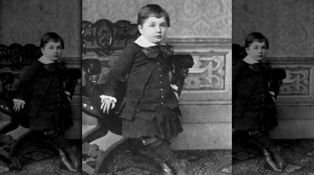 Фотография молодого Альберта Эйнштейна.