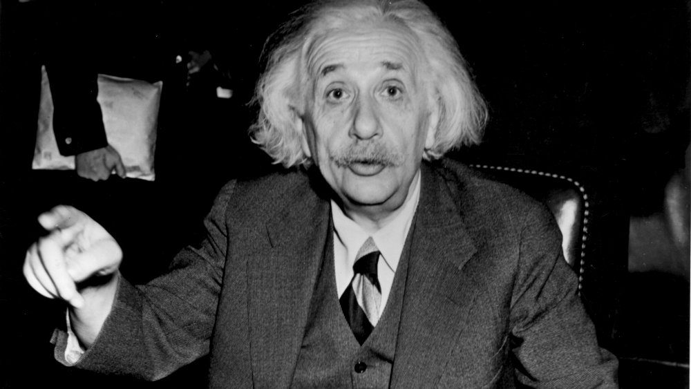 Фотография Альберта Эйнштейна в зрелом возрасте.