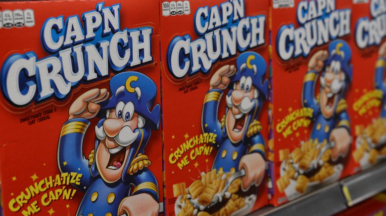 Хлопья для завтрака Cap'n Crunch
