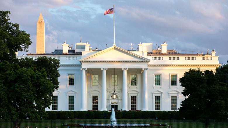 Белый дом в Вашингтоне, округ Колумбия.
