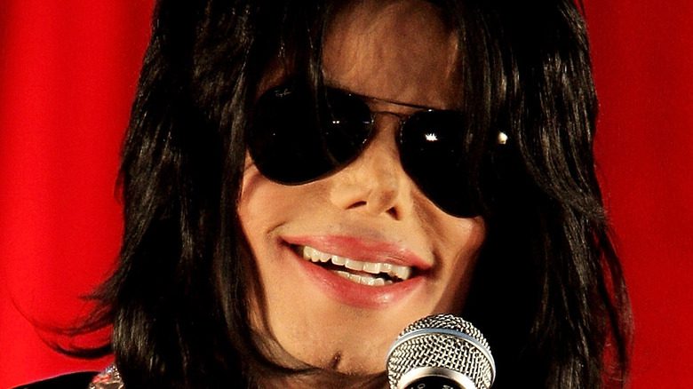 Майкл Джексон в 2009 году