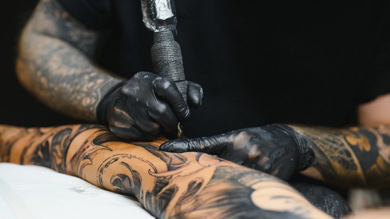 процедура татуировки